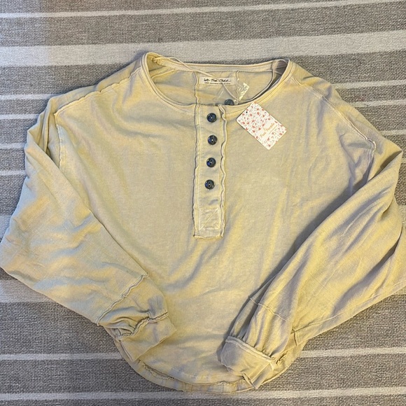 We The Free Tops - NWT Free People Melodi Henley
